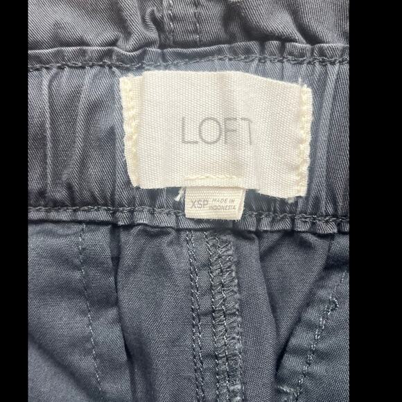 Loft Pants Womens Size XSP Gray Pleated Draw String Pockets - Picture 4 of 5